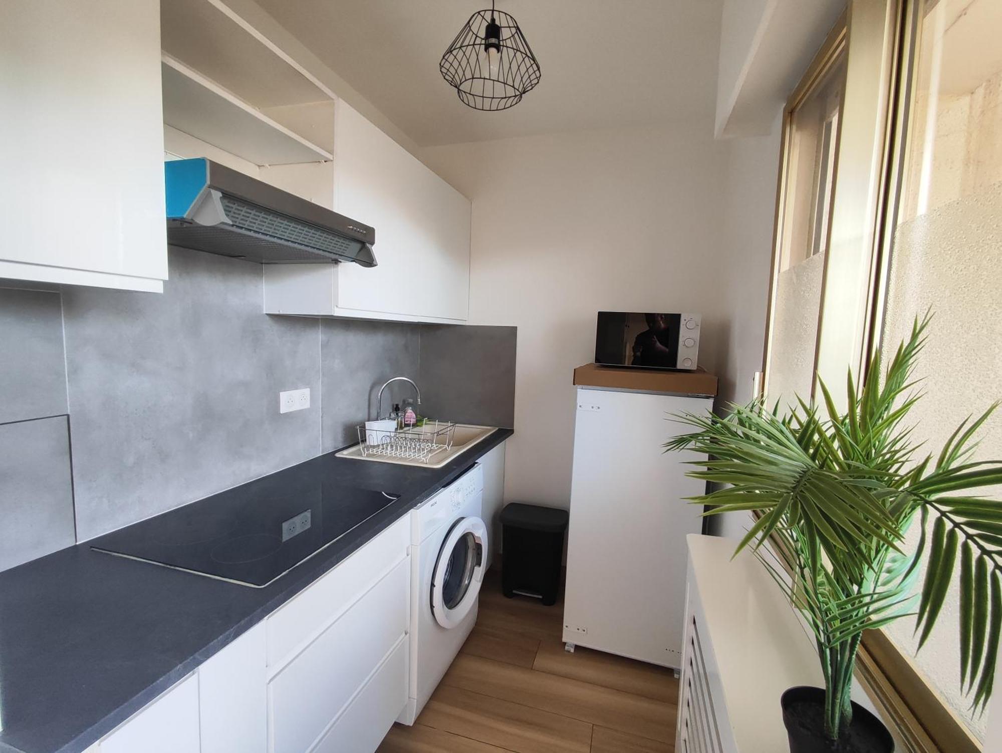 Apartment Studio Proche Plage Juan Les Pins Antibes