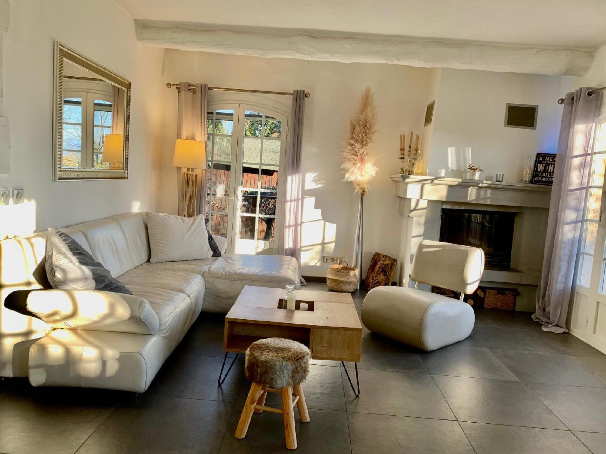 Maison Dans Avec Piscine Et Tennis