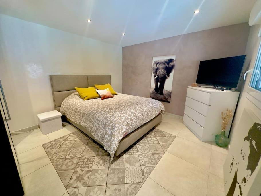 Avec Piscine Privee A - Cote D'azur Villa Antibes
