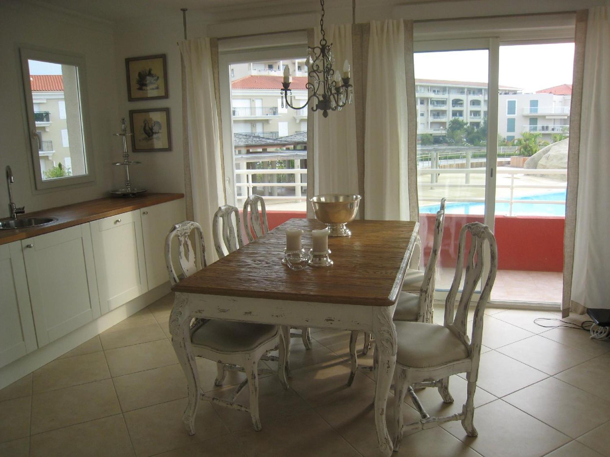Apartment Beachside With Sea View *