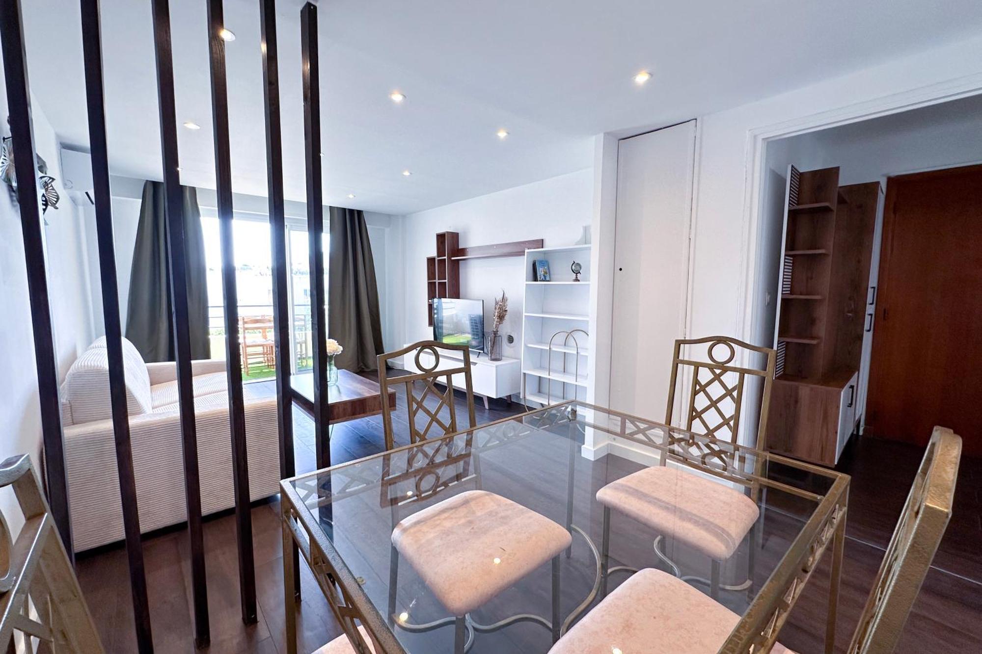 Apartment Poincare 4 - Lumineux, Renove, Et Calme A Juan Les Pins