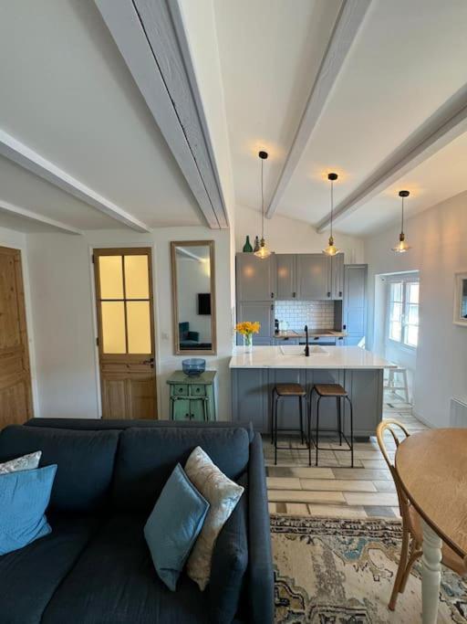 Apartment Arazy - Superb Duplex Old Very Central, Ac, Terrace