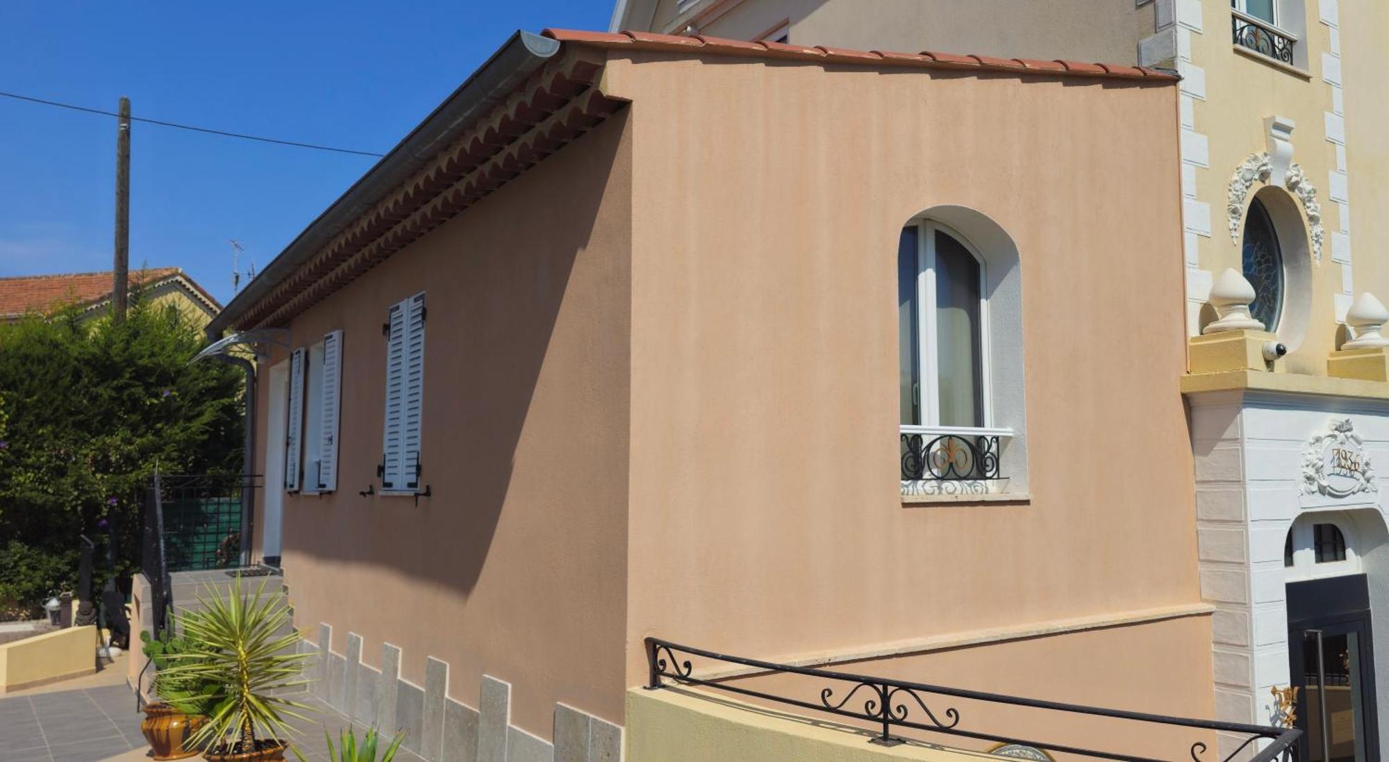 Grand T2 Meuble-juan Pins-logt8 Apartment