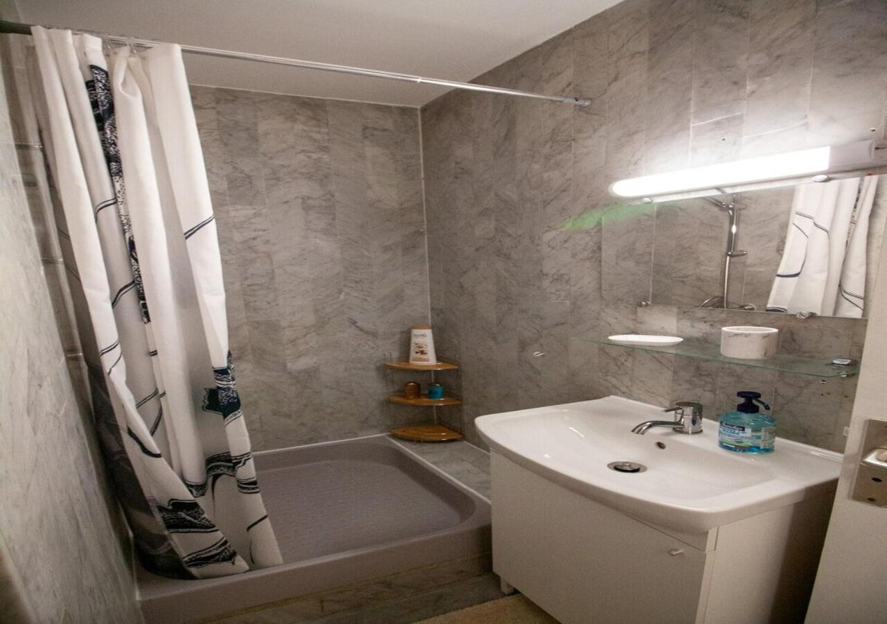Apartment Stylish With Pool 500 Meters To The