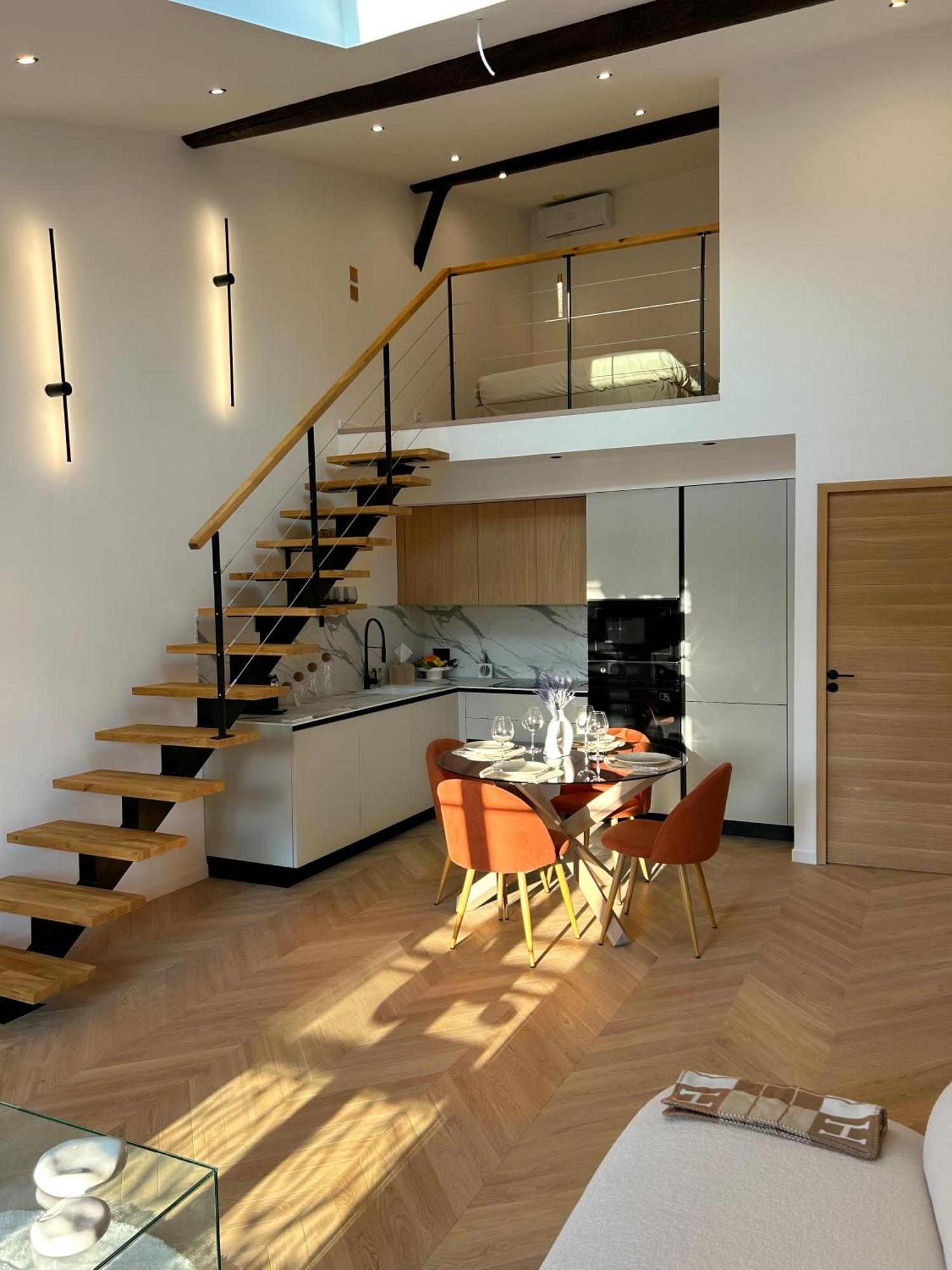 Luxueux Duplex Au Coeur Du Vieil Apartment