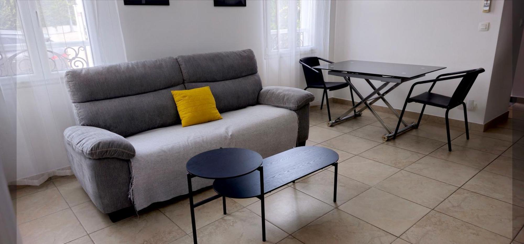 Apartment Grand T2 Meuble-juan Pins-logt8 *