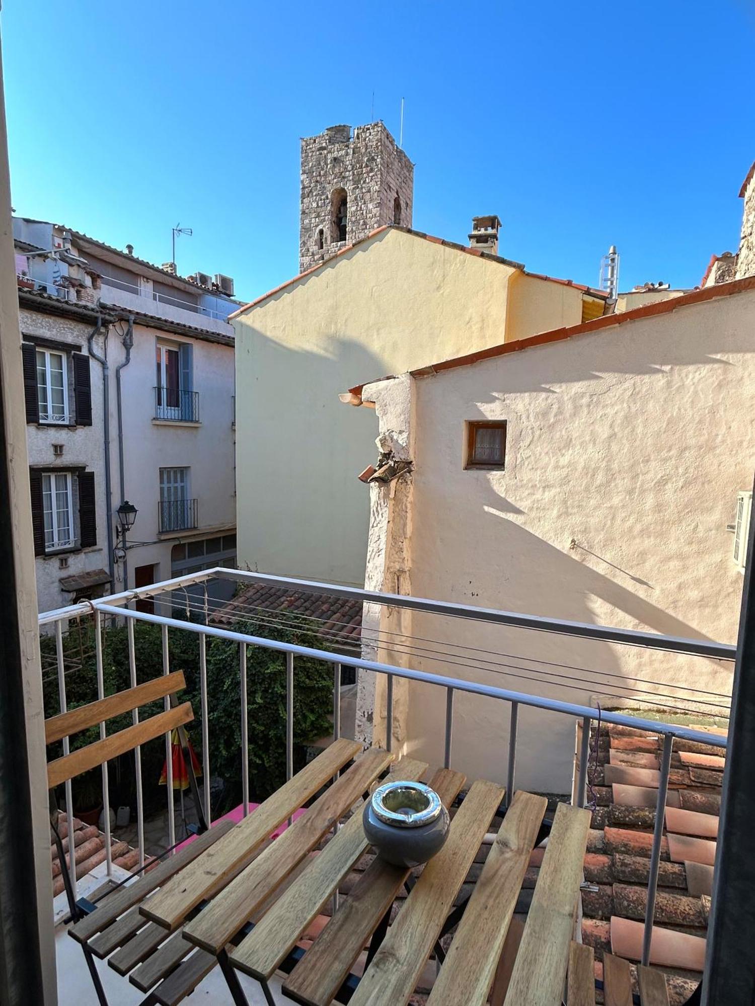 3 Pieces Renove Au Coeur Du Vieil Appartement *