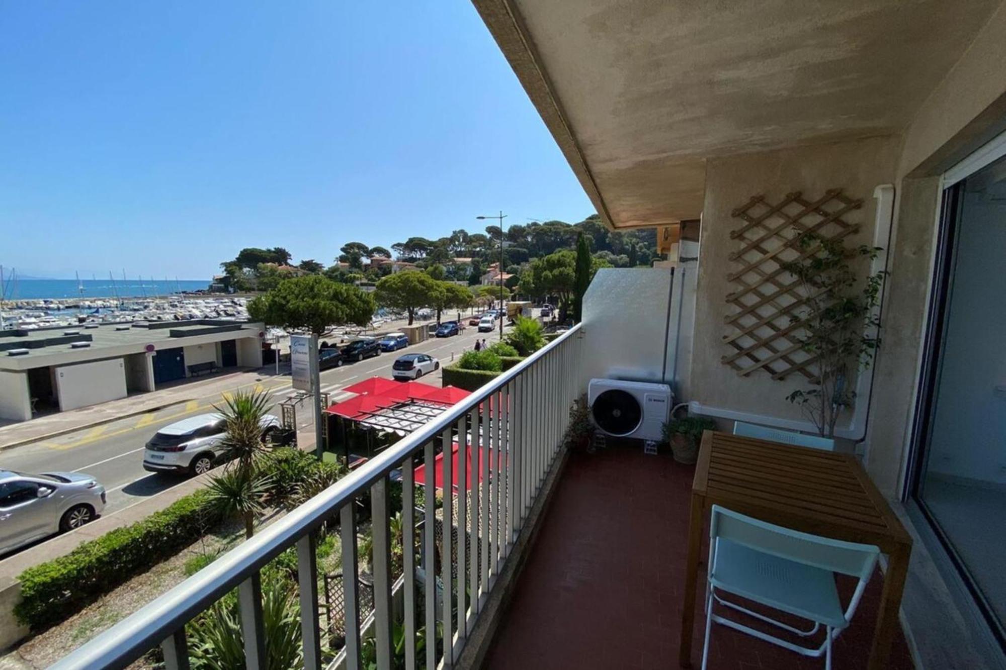 06at1 - Cosy Seaside In An Ideal Location Antibes
