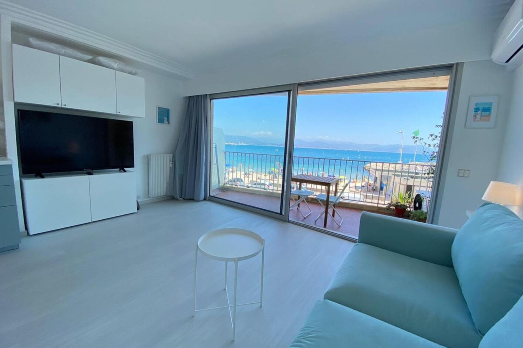 06at1 - Cosy Seaside In An Ideal Location
