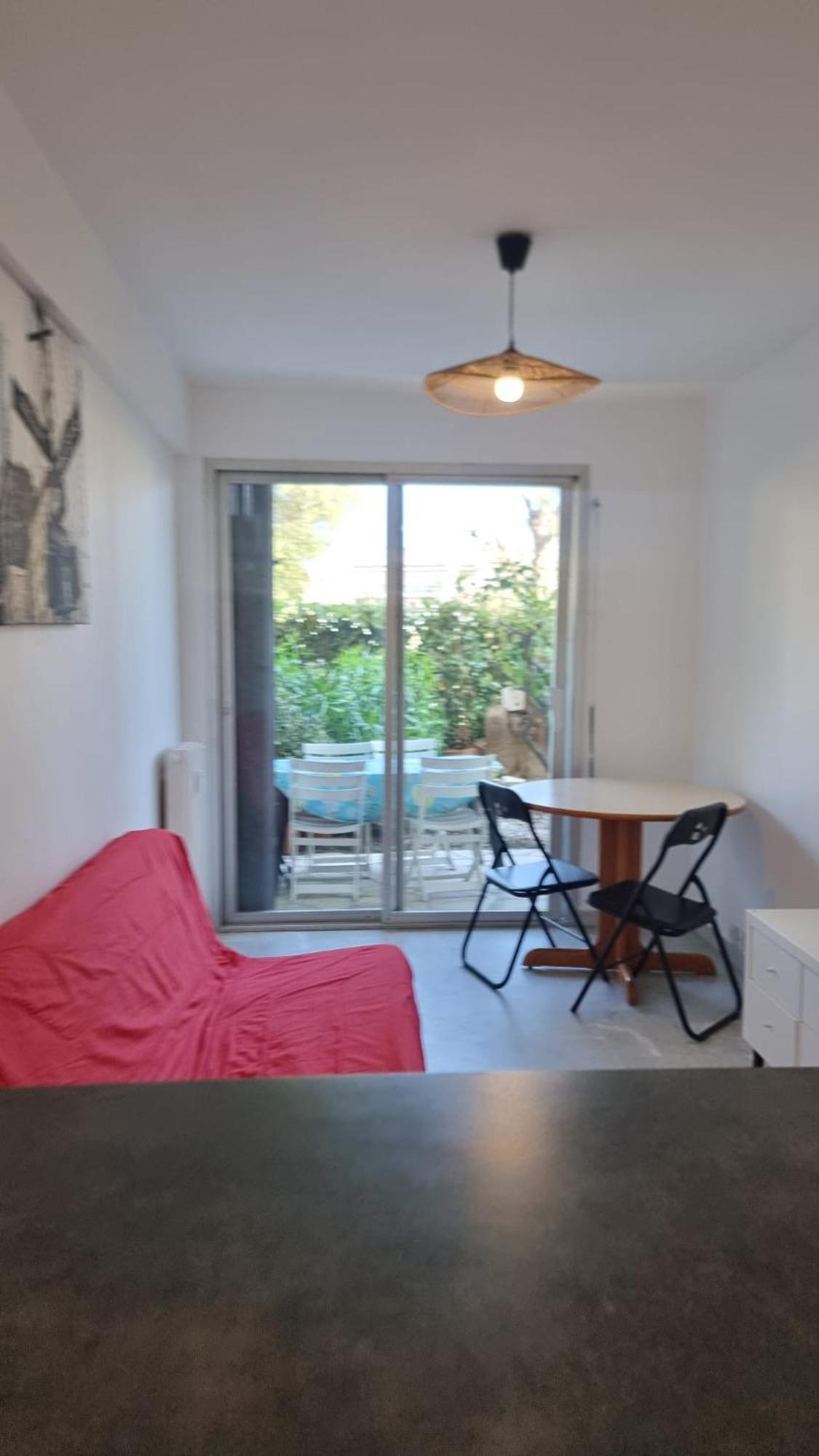 Apartment 2p Juan Les Pins Proche