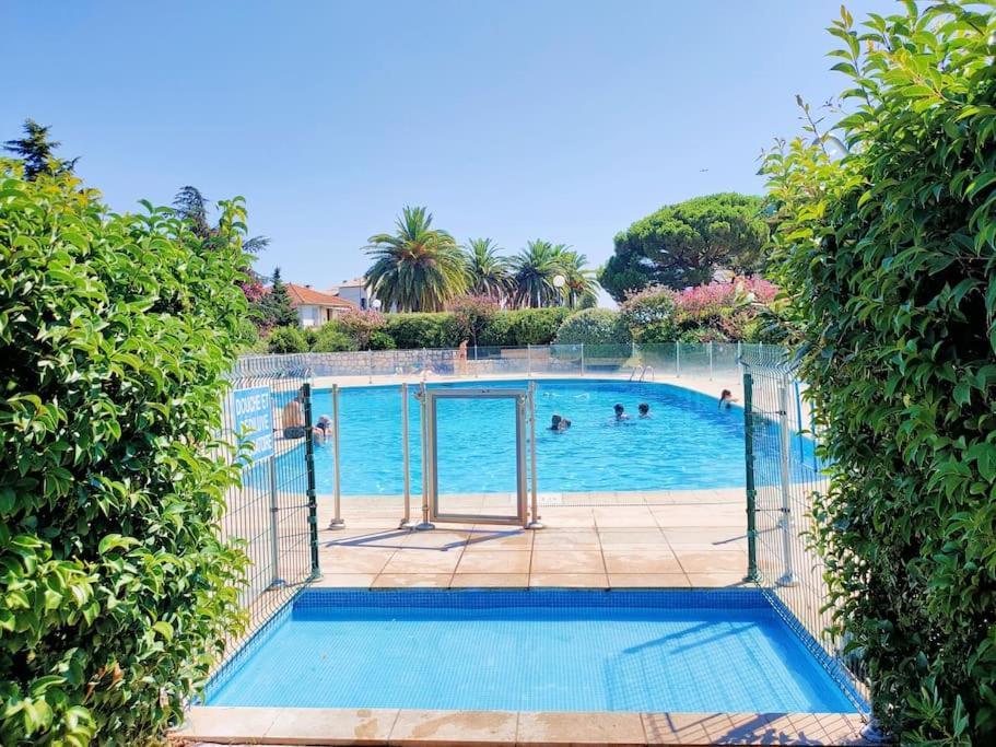 Blue Bay Home, Tennis, Piscine, Boulodrome