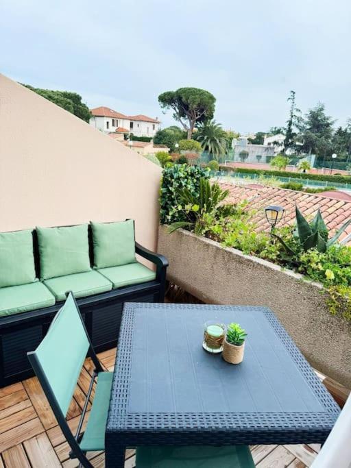 Appartement Blue Bay Home, Tennis, Piscine, Boulodrome Antibes