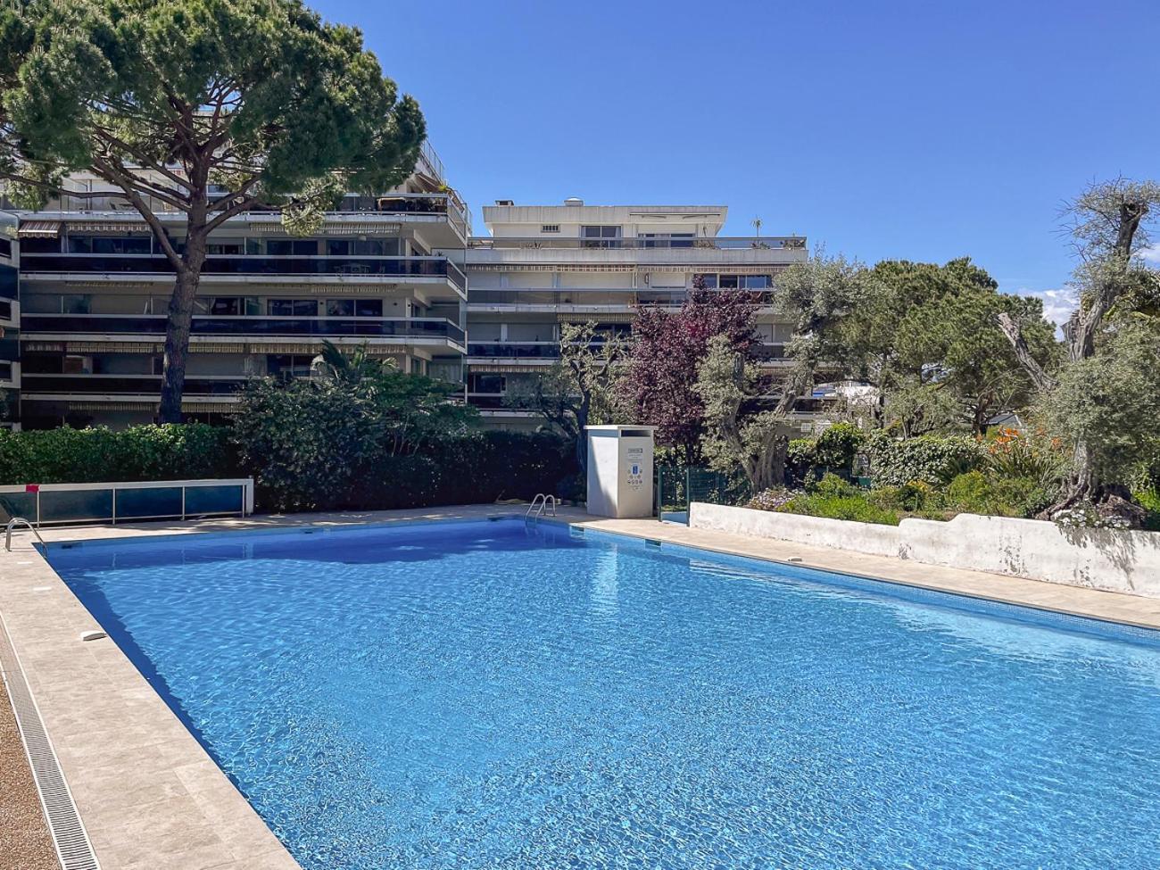 Cozy Juan Les Pins Calme Et Proximite Appartement *