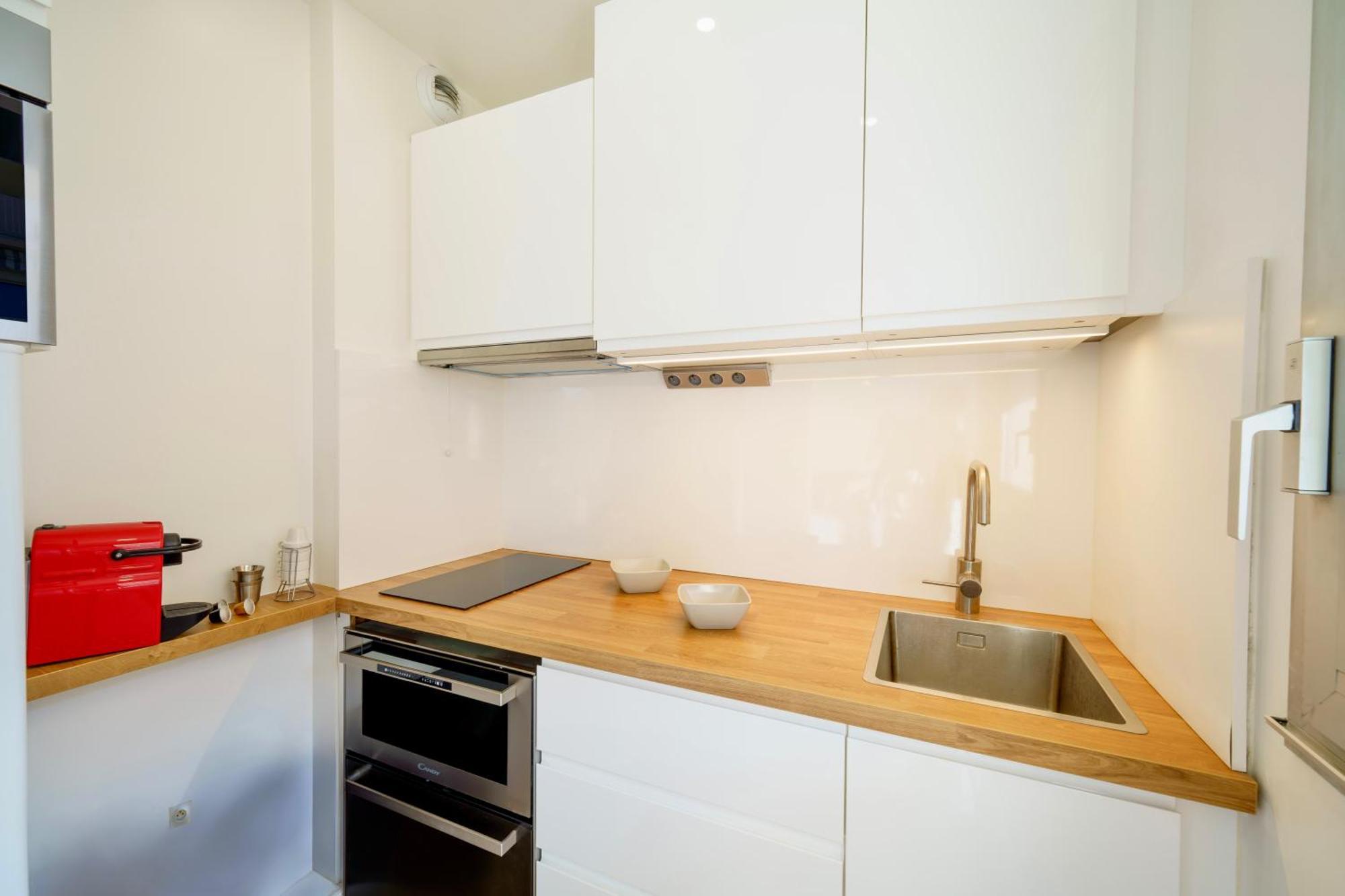 100M Plage Stella Antibes Appartement *