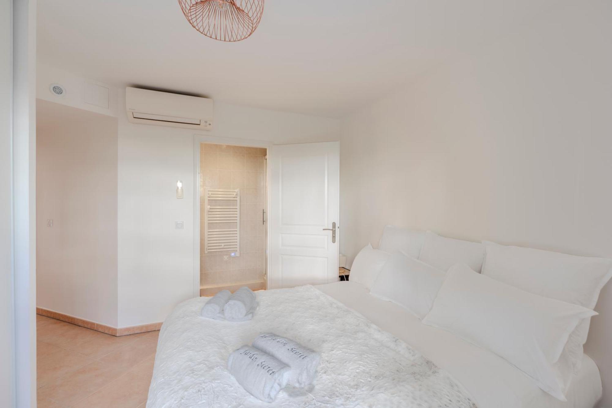 Apartment Le Jardin Secret By Golden Riviera *