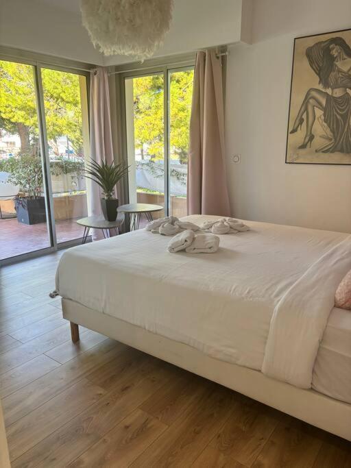 Elegant T3 Avec Jardin Privatif A 5 Min Des Plages Apartment *