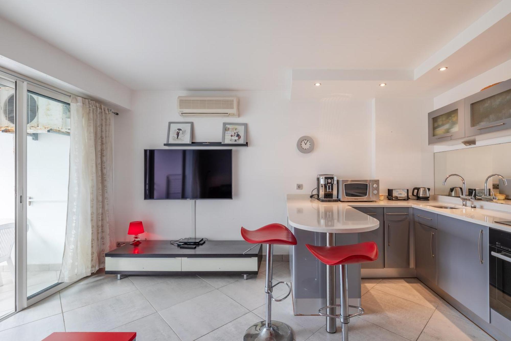 Apartamento Les Tropiques Bord De Juan Les Pins