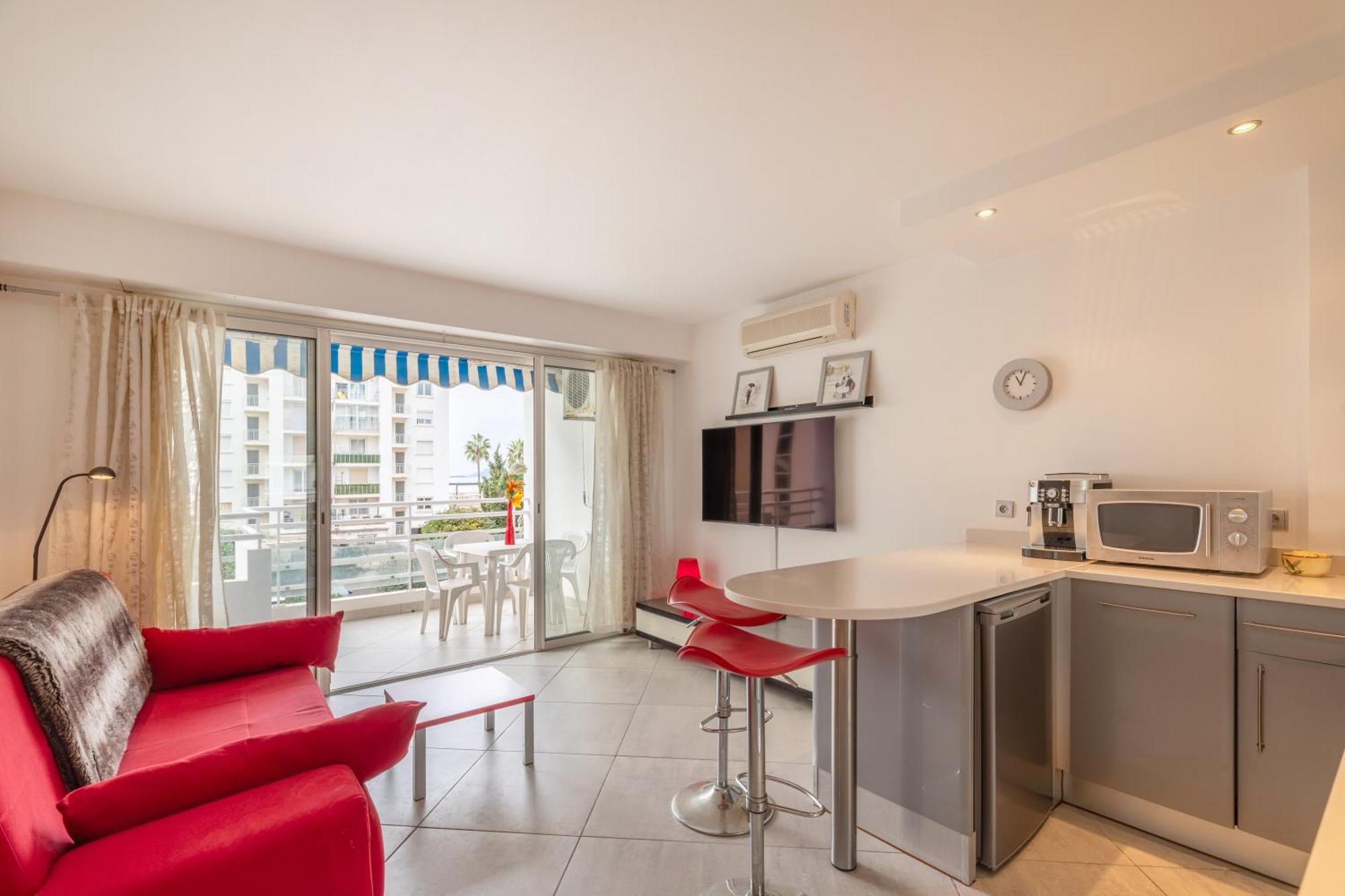 Les Tropiques Bord De Juan Les Pins Apartamento *