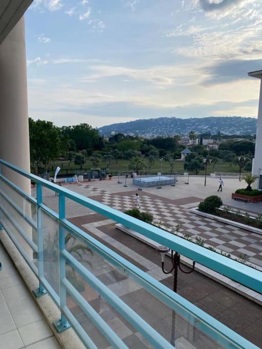 F2 Climatise, Piscine, Parking, A Pied Apartment *