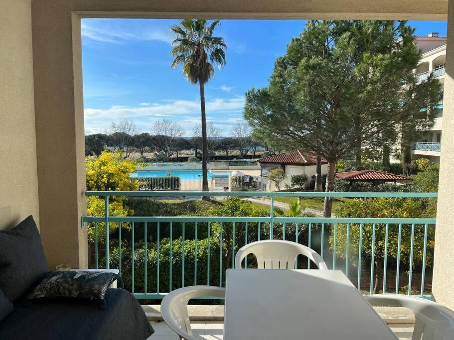 F2 Cozy Vue Mer, Piscine, Parking, A Pied ! * Antibes