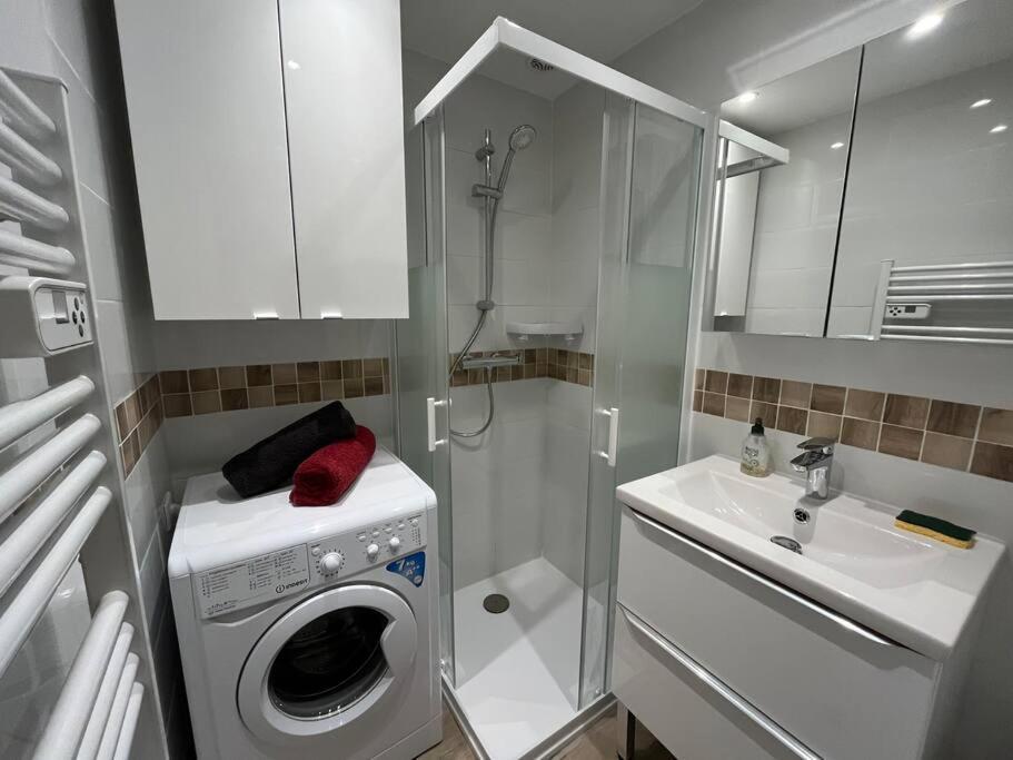 F2 Cozy Vue Mer, Piscine, Parking, A Pied !