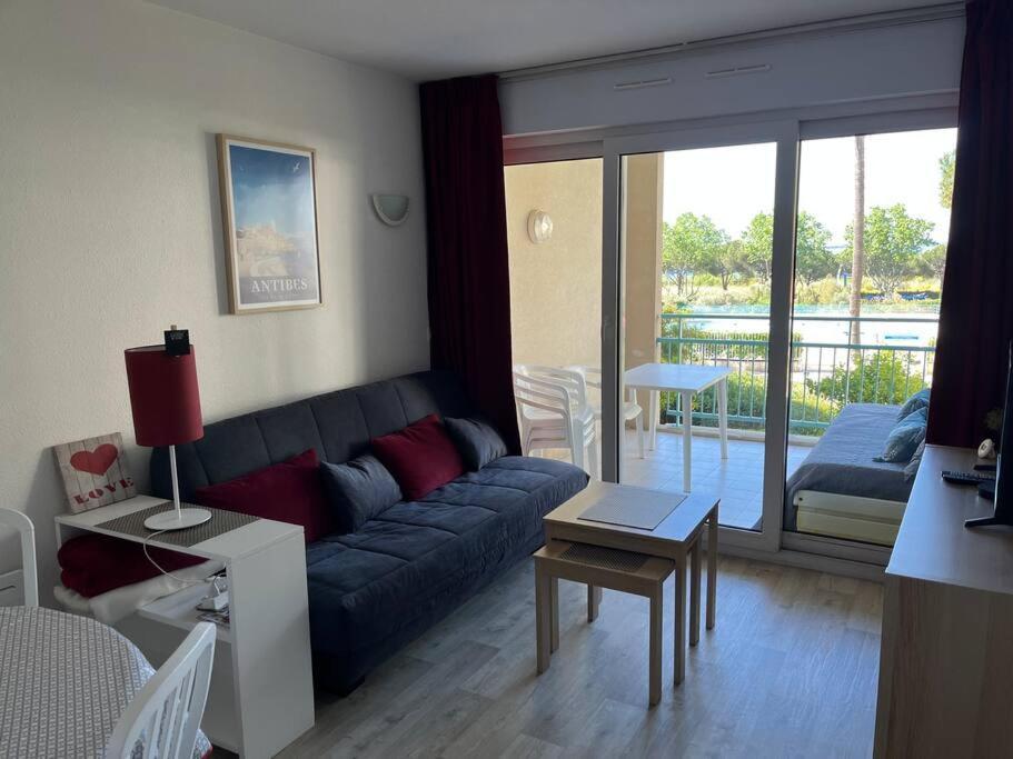 Appartement F2 Cozy Vue Mer, Piscine, Parking, A Pied !