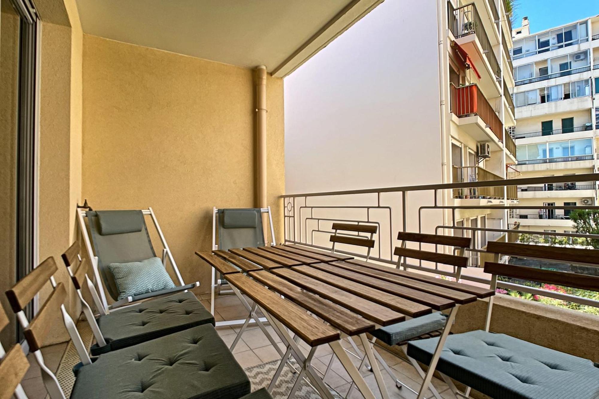 Centre Beau T3 6 P Terrasse Wifi Pkg Clim Apartment Antibes