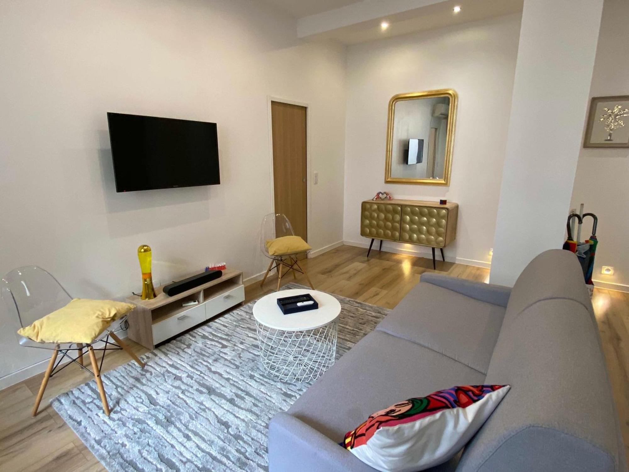 Peaceful Centre Apt- 5b Soleau-stayinantibes