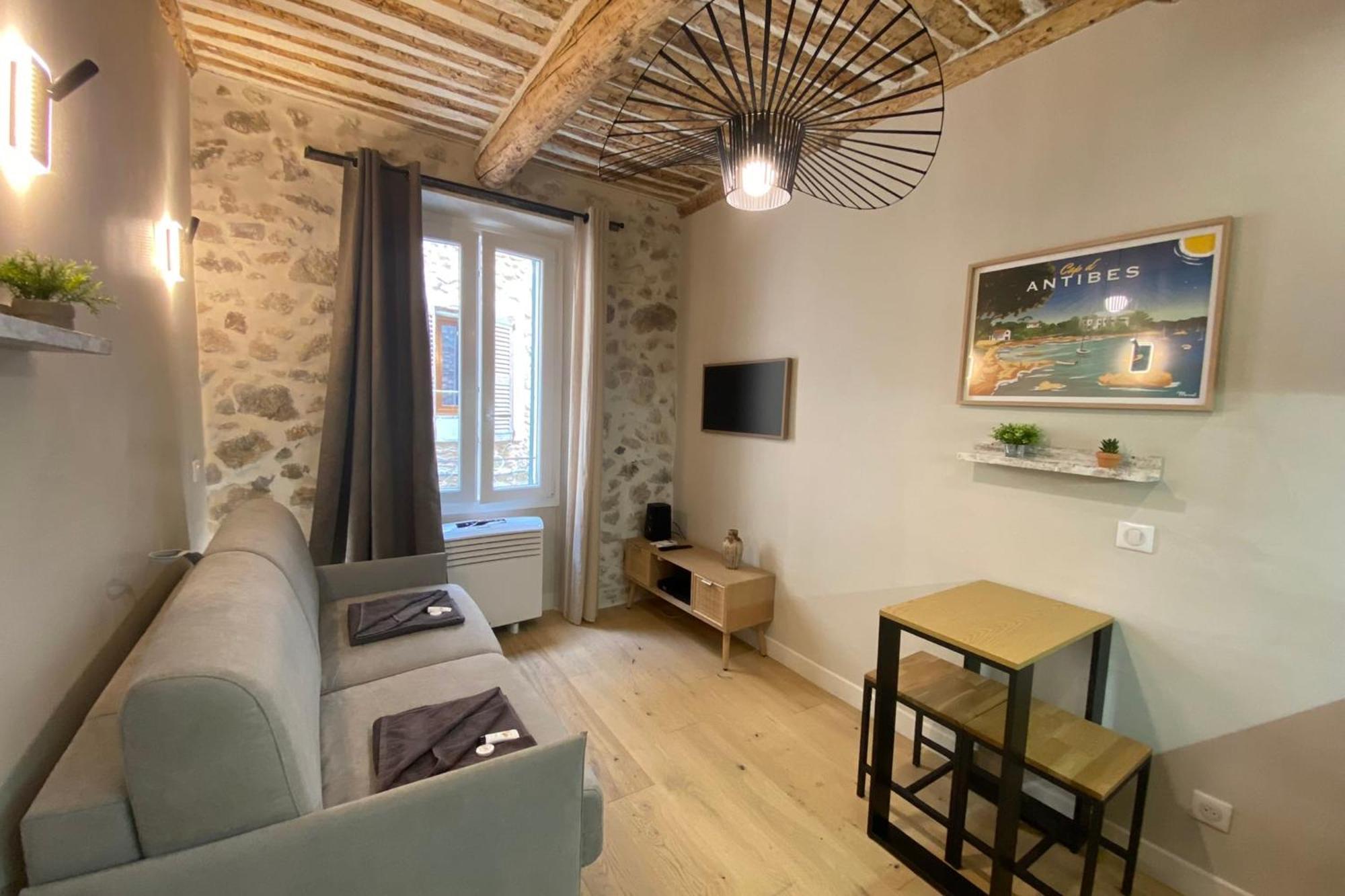 Apartment 06ck Cosy In The Heart Of Old Antibes