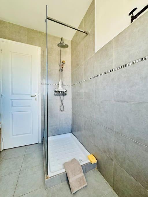 Apartment Le Pam's, De Standing Pour 4 Prs, Terrasse Et Parking