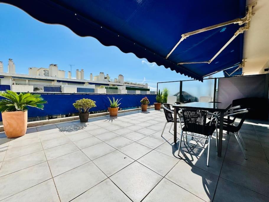 Le Pam's, De Standing Pour 4 Prs, Terrasse Et Parking * Antibes