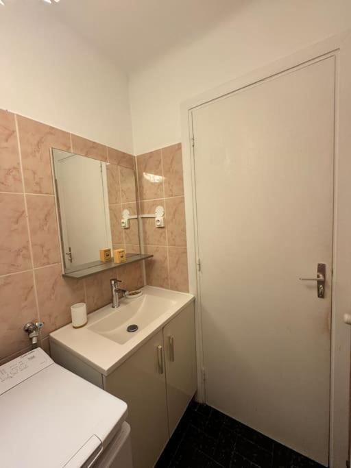 Apartment Le Saint Charles, 2 Prs, 300m Plages Antibes