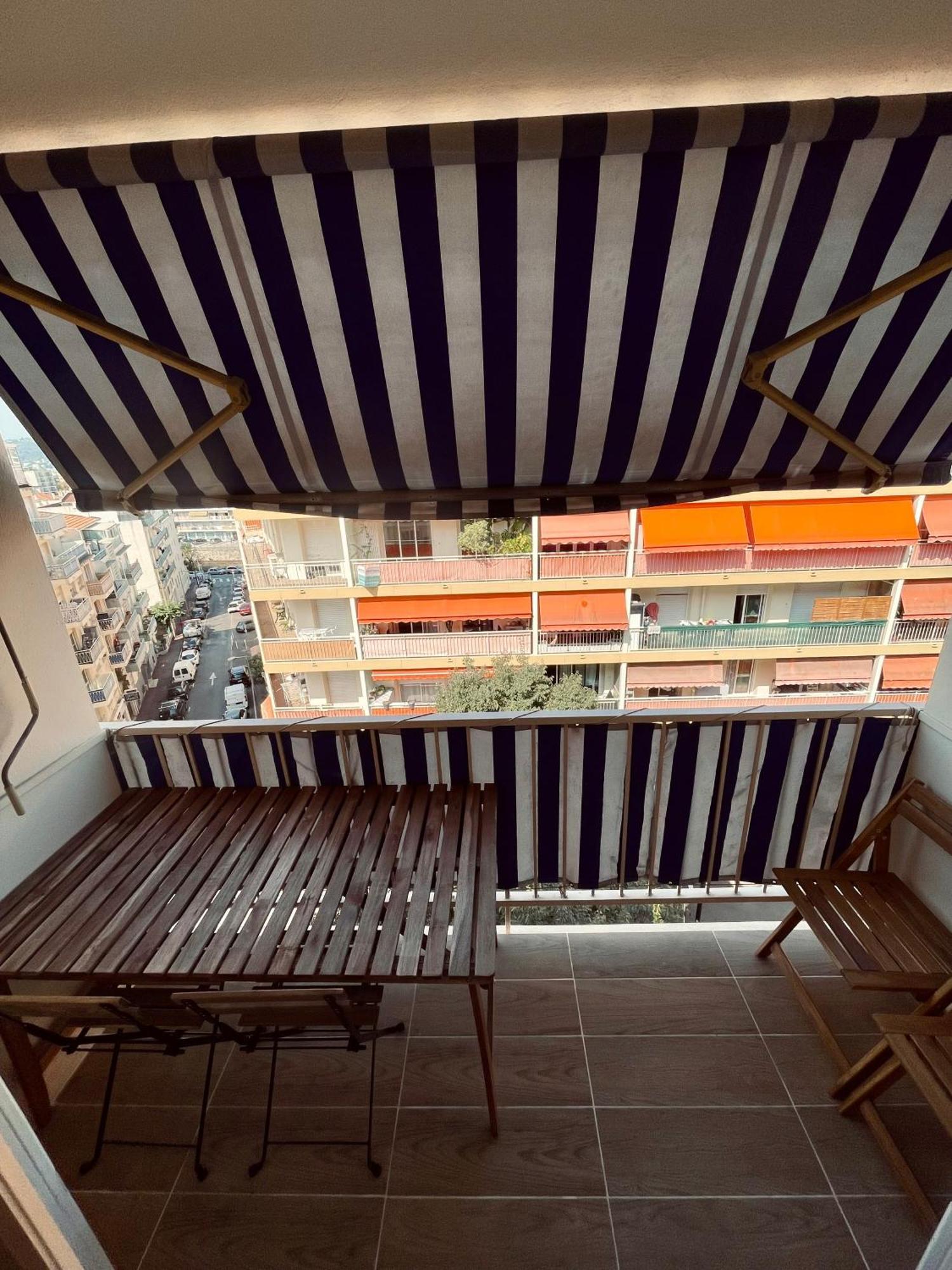 Apartment Des Pins Antibes