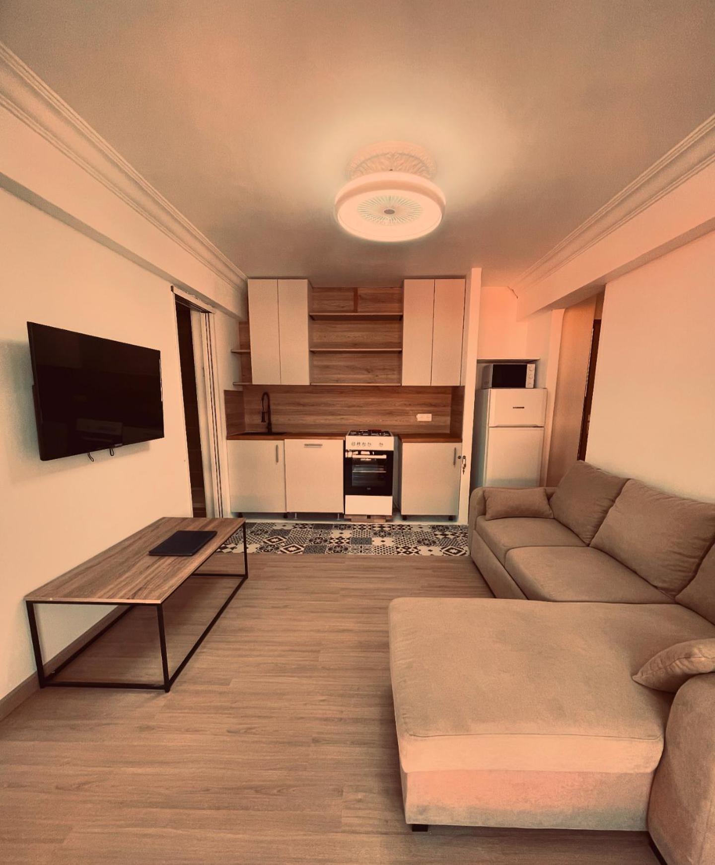 Des Pins Apartment