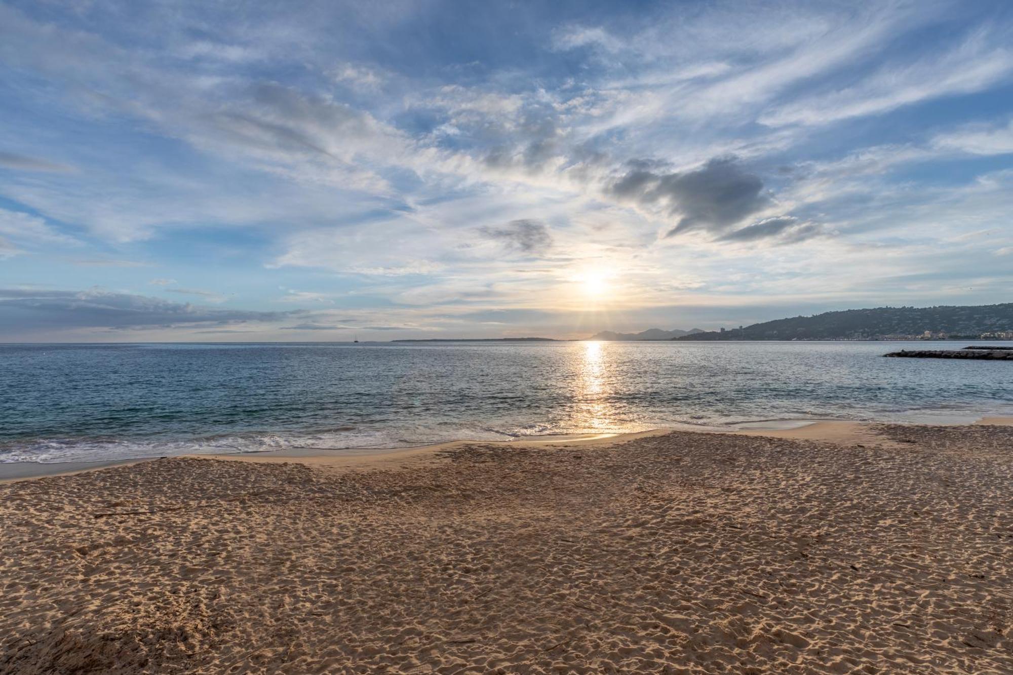 Le Soleil Front De Centre Juan Les Pins Apartment Antibes