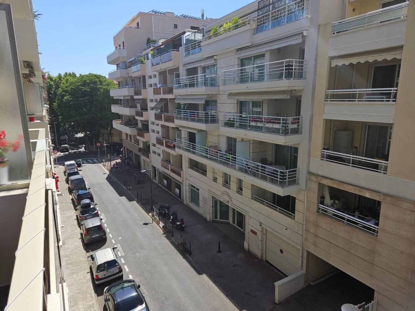Le Carre D Or Apartment