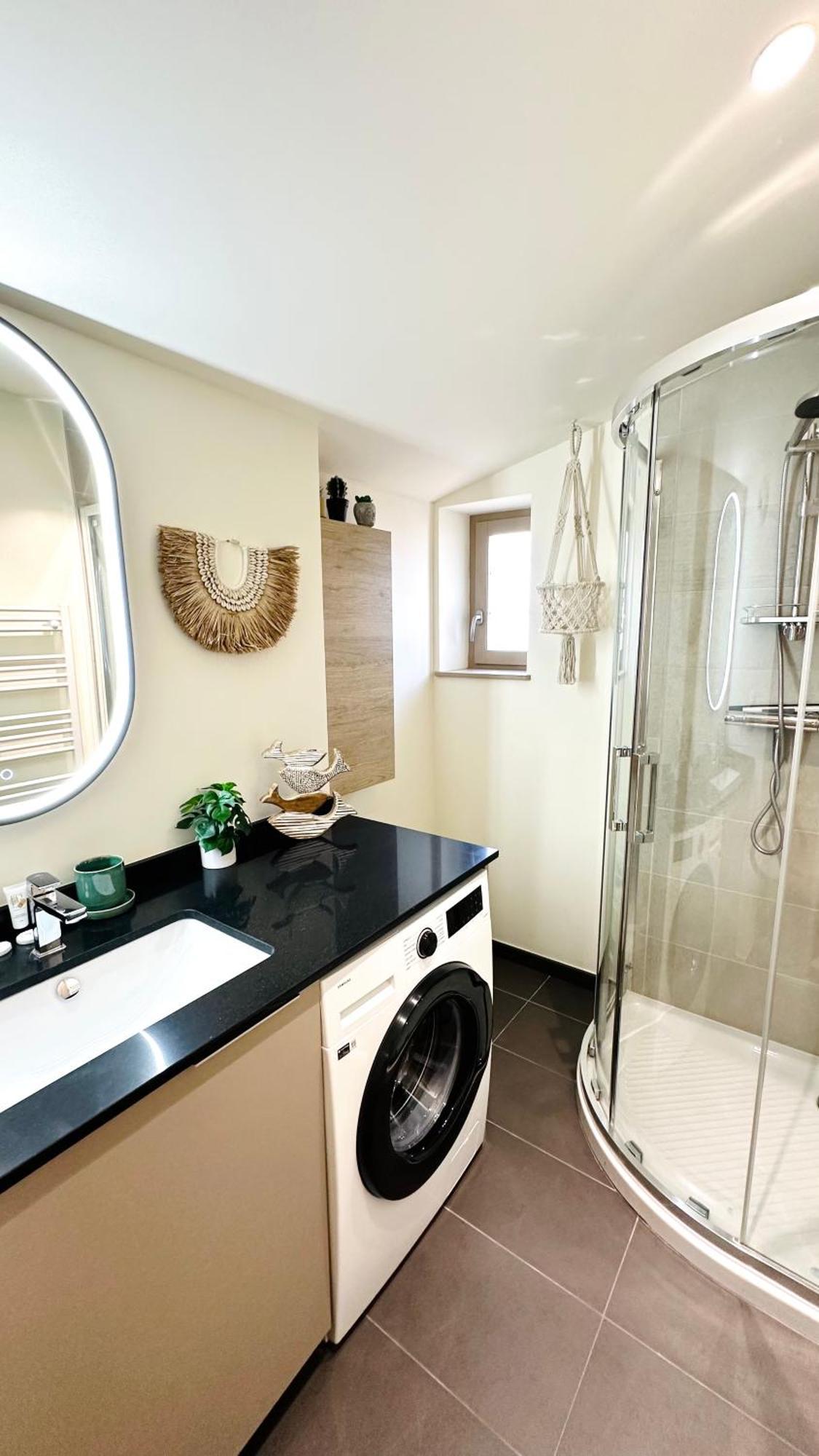Magnifique 2 Pieces 45m2 Au Coeur Du Vieil Apartment *