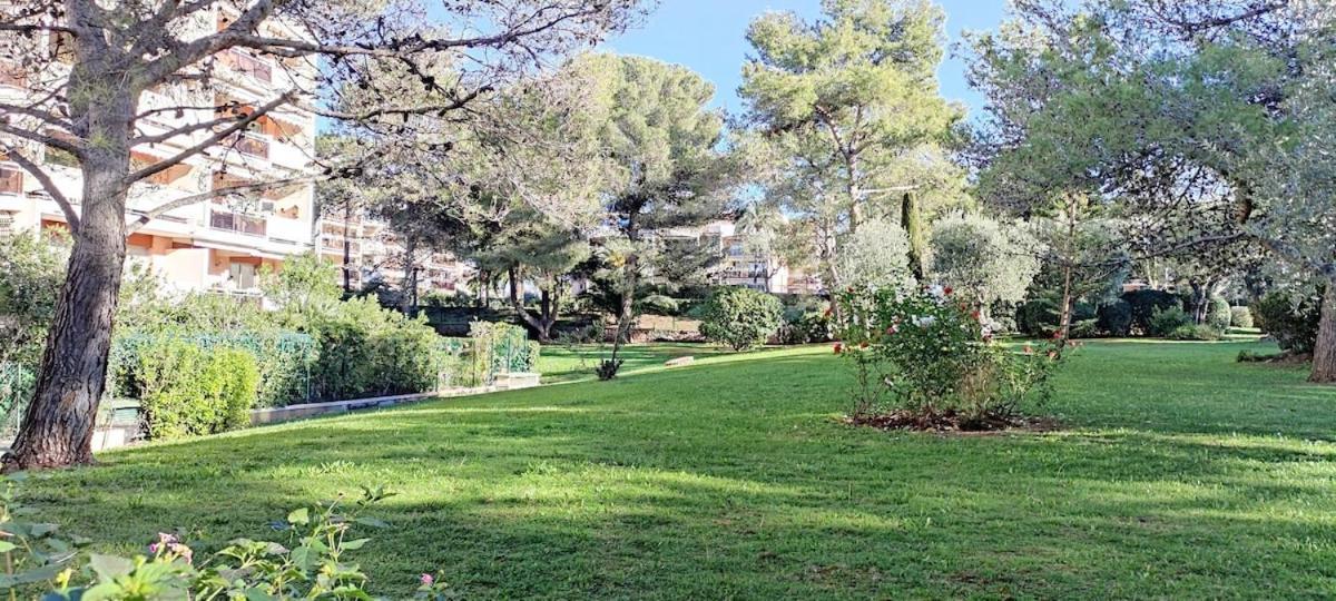 L'eden - Terrasse - Piscine - Tennis * Antibes