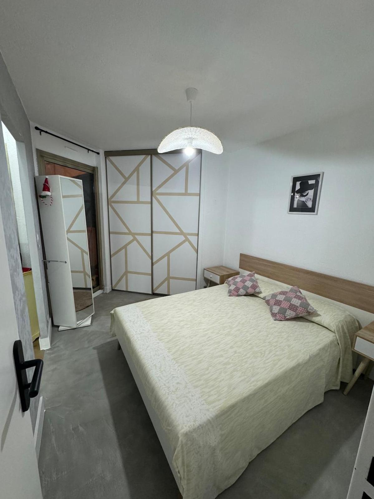 30m2 2 Steps From Everything Apartment