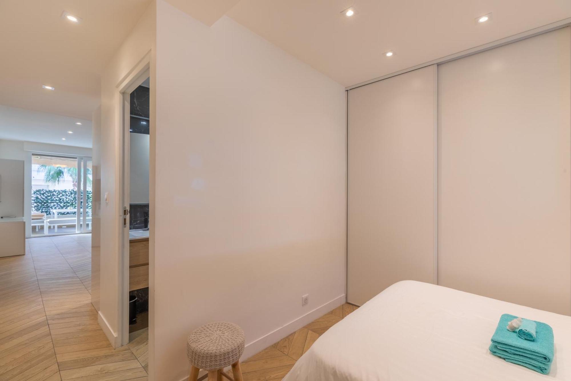 Le California 200m Des Plages Chic Luxe Et Cosy 2 A 4 Personnes
