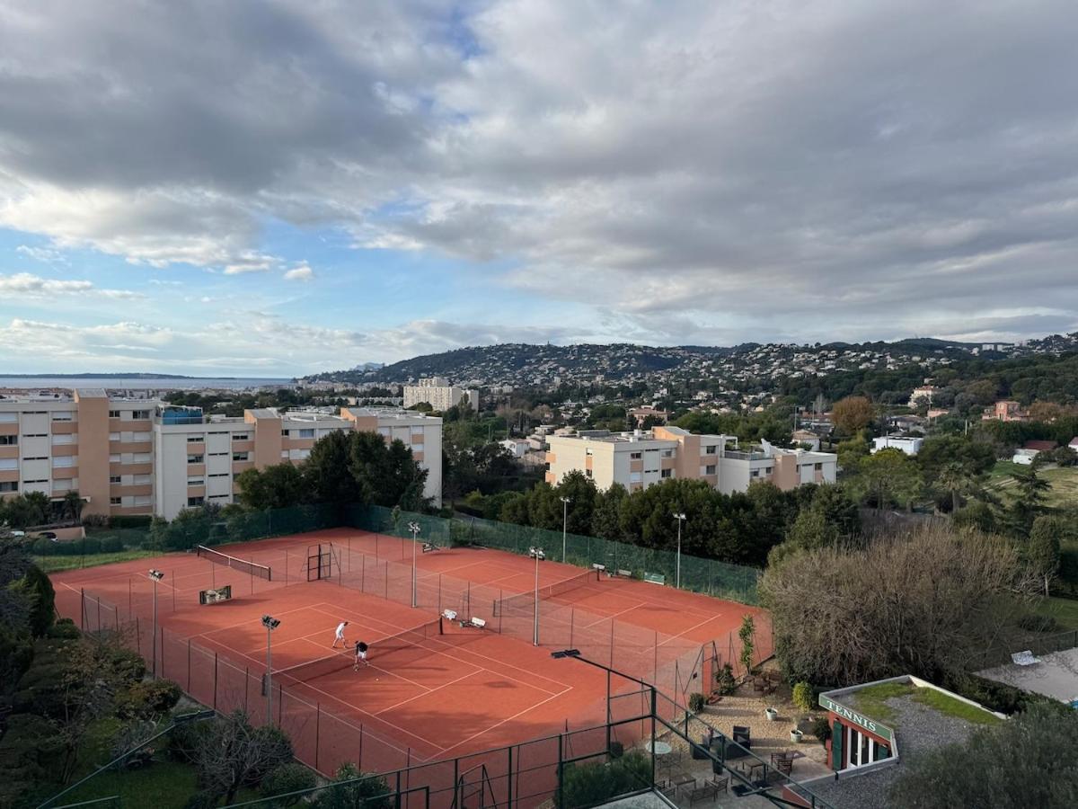 Apartment La Roseraie - Standing 4 Prs - Piscine - Parking Antibes