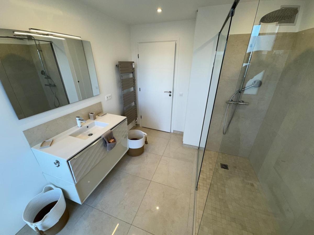 La Roseraie - Standing 4 Prs - Piscine - Parking Apartment