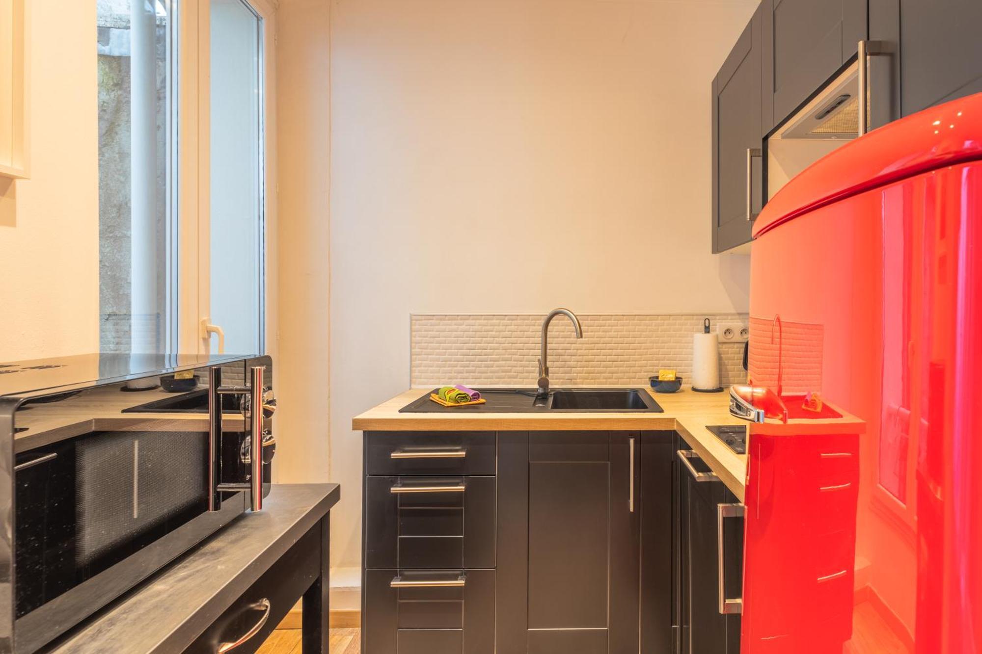 Vieil Antibes, 3 Min De La Gravette Apartment Antibes