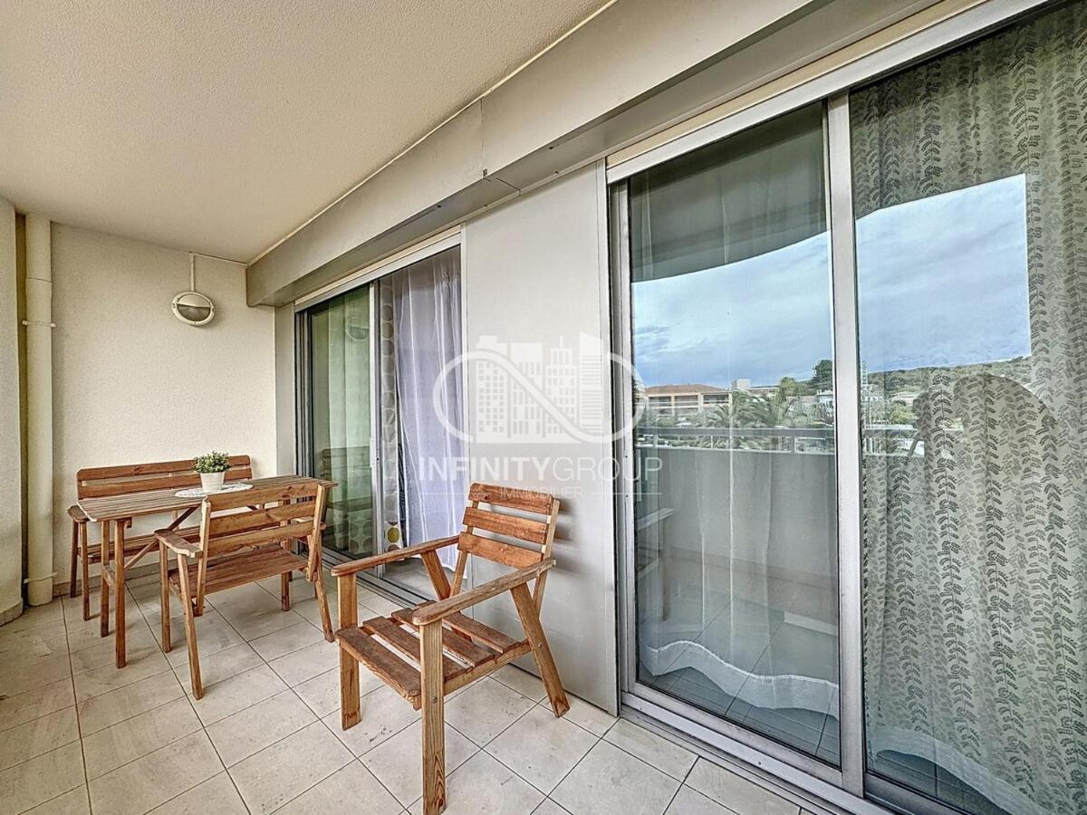 Apartment 2p 5 Min De La - Juan-les-pins Antibes