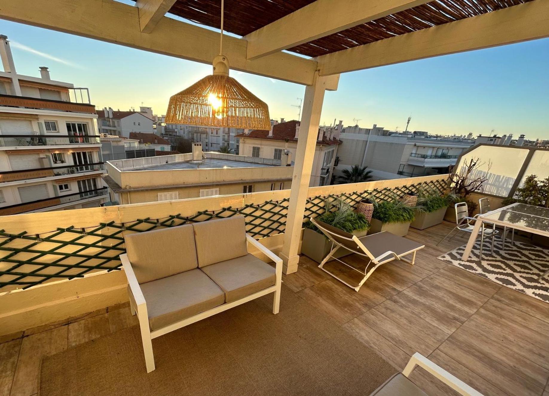 Apartment Alger - Rooftop Avec 1 Au Centre-ville D'antibes