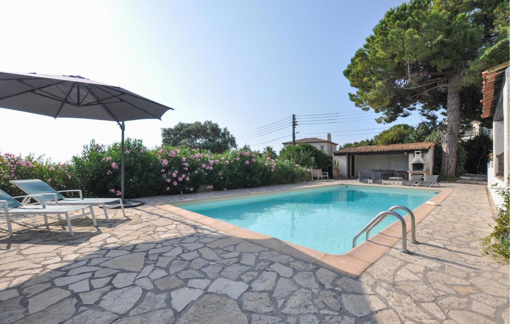 In With Private Swimming Pool, Be Inside Or Outside Holiday home *