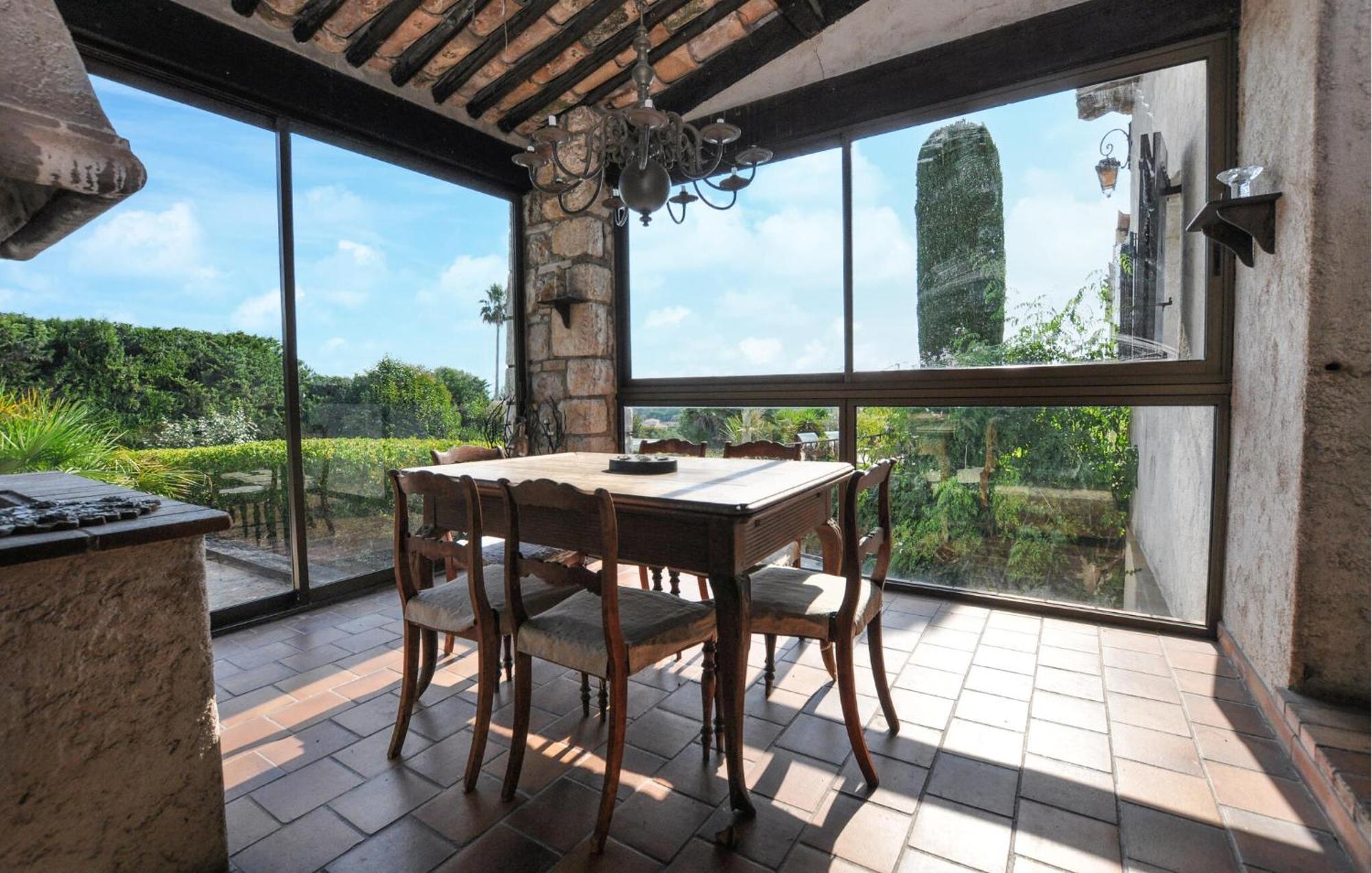 Holiday home In With Private Swimming Pool, Be Inside Or Outside *