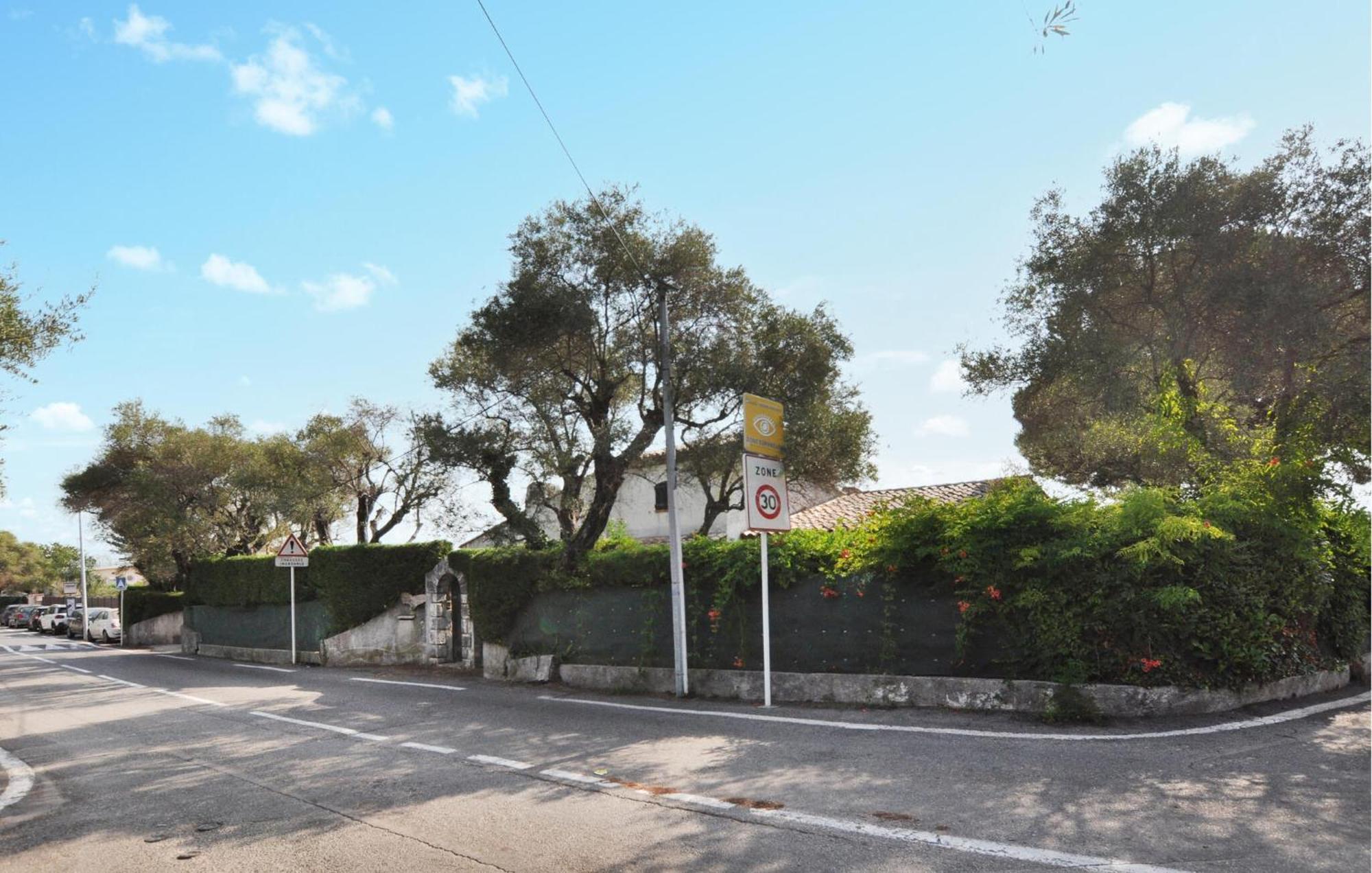 Holiday home In With Private Swimming Pool, Be Inside Or Outside Antibes