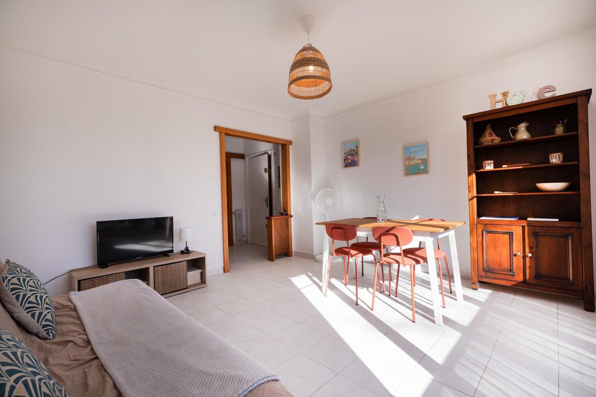 Apartamento Cosy Proche Antibes