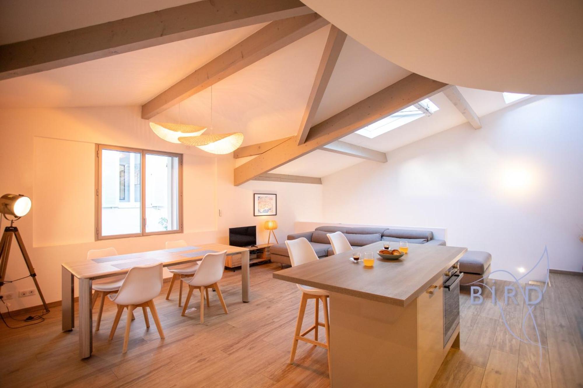 Super Loft 
